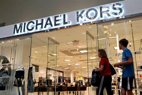 Shop Michael Kors 3